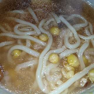 玉米ミックス豆太麺辛だれ油そば麺即席麺スープ玄御飯